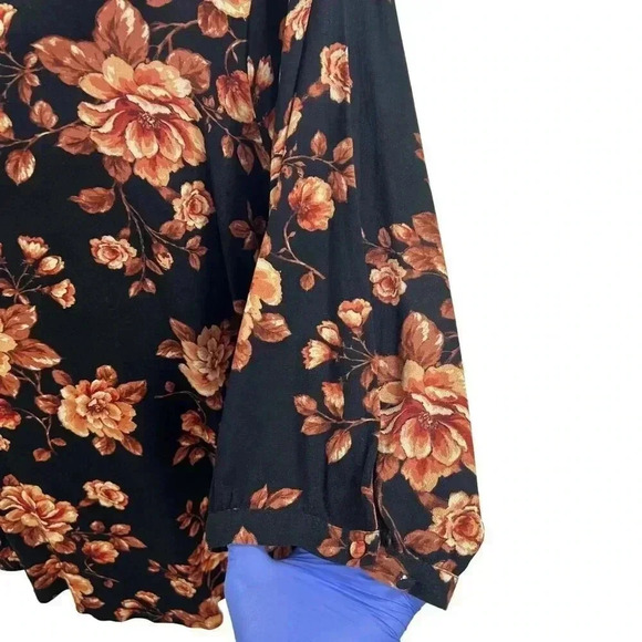 Torrid 5XL Womens Black Floral Print Crepe Chain Detail Blouse 3/4 Sleeves Boho - Picture 8 of 16